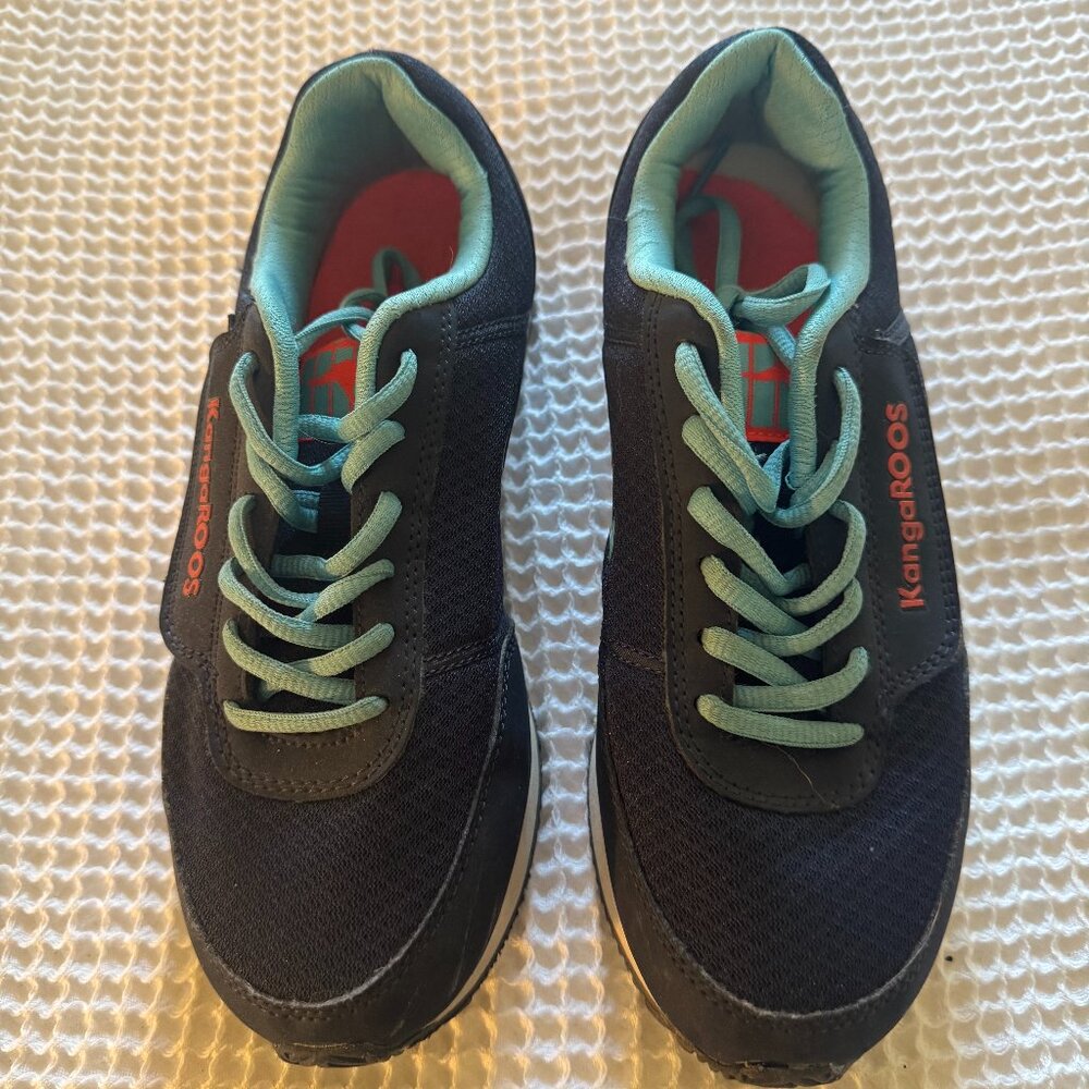 KangaROOS Women's Blue Sneakers Size 8